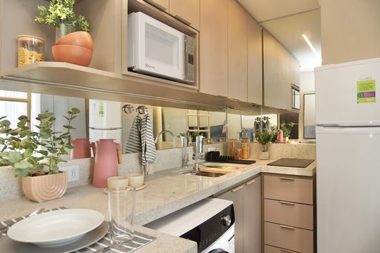 Cozinha de casa de condomínio à venda com 1 quarto, 18m² em Santo Agostinho, Belo Horizonte