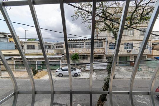 Vista do Quarto 2 de apartamento para alugar com 3 quartos, 100m² em Vista Alegre, Rio de Janeiro
