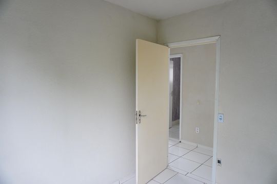Quarto 1 de apartamento à venda com 2 quartos, 45m² em Vila Praia Azul, Americana