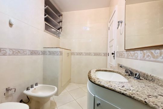 Apartamento para alugar com 3 quartos, 126m² em Copacabana, Rio de Janeiro