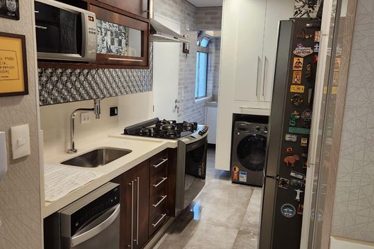 Cozinha de apartamento à venda com 2 quartos, 105m² em Vila Andrade, São Paulo