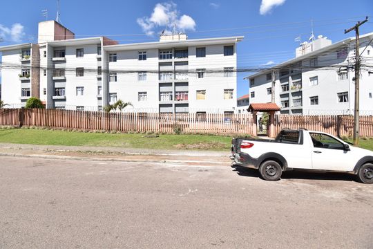 Fachado do condomínio de apartamento para alugar com 2 quartos, 47m² em Cidade Industrial, Curitiba
