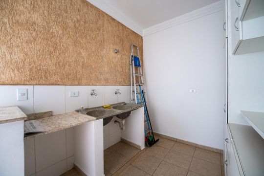 Área de Serviço de casa para alugar com 2 quartos, 330m² em Jardim Vera Cruz, Sorocaba