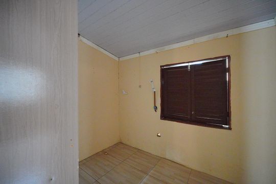 Quarto 4 de casa para alugar com 4 quartos, 60m² em São João do Rio Vermelho, Florianópolis