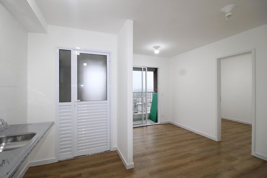 Sala/Cozinha de apartamento para alugar com 2 quartos, 42m² em São Miguel Paulista, São Paulo