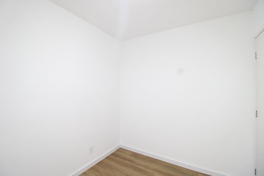 Quarto 1 de apartamento para alugar com 2 quartos, 42m² em São Miguel Paulista, São Paulo