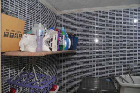 Área de Serviço de casa à venda com 4 quartos, 108m² em Vila Regina, São Paulo