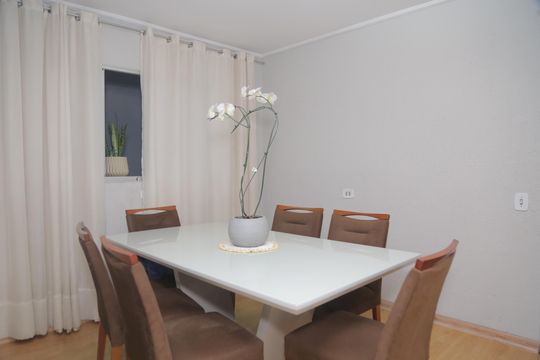 Sala de jantar  de casa à venda com 4 quartos, 108m² em Vila Regina, São Paulo