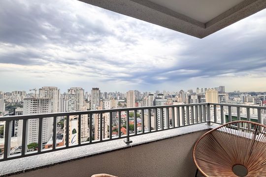 Varanda  de kitnet/studio para alugar com 1 quarto, 28m² em Vila Olímpia, São Paulo