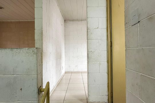 Entrada de casa para alugar com 1 quarto, 135m² em Parque Bristol, São Paulo