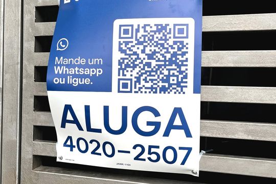 Fachada de casa para alugar com 1 quarto, 50m² em Jardim Três Corações, São Paulo