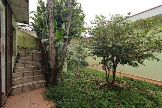 Jardim de casa à venda com 3 quartos, 148m² em Jardim Ocara, Santo André