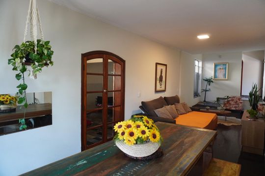 Casa à venda com 3 quartos, 360m² em Cidade Jardim I, Americana