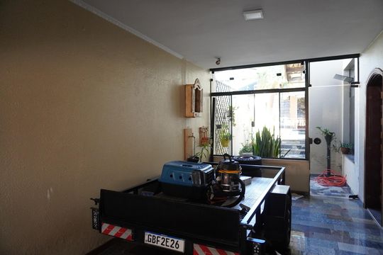 Garagem de casa à venda com 3 quartos, 360m² em Cidade Jardim I, Americana