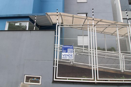 Fachada de apartamento à venda com 2 quartos, 44m² em Vila Salete, São Paulo