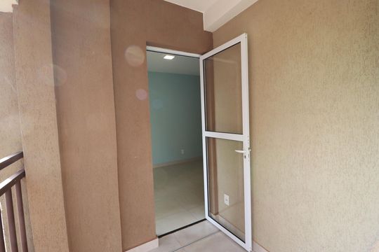 Varanda  de apartamento para alugar com 1 quarto, 40m² em Ribeirânia, Ribeirão Preto