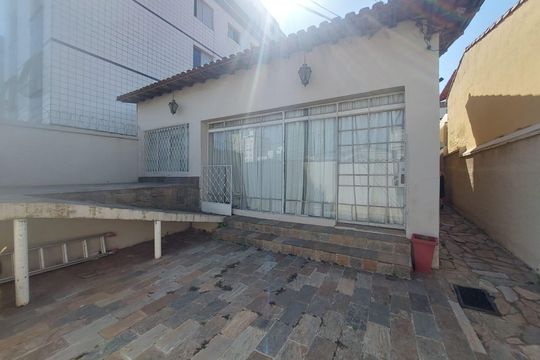 casa de casa para alugar com 1 quarto, 35m² em Sagrada Família, Belo Horizonte