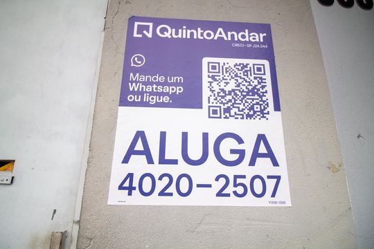 Placa de casa para alugar com 1 quarto, 100m² em Jardim Capelinha, São Paulo