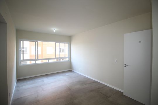 Apartamento para alugar com 2 quartos, 50m² em Rubem Berta, Porto Alegre