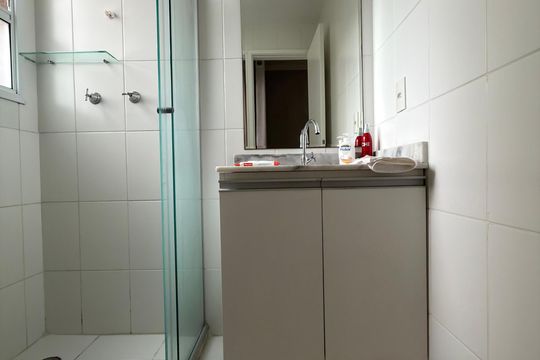 Quarto 1 - Suíte Banheiro  de apartamento à venda com 2 quartos, 71m² em Vila Vivaldi, São Bernardo do Campo