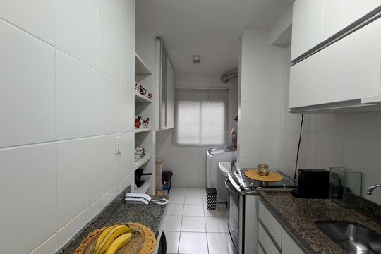 Cozinha  de apartamento à venda com 2 quartos, 71m² em Vila Vivaldi, São Bernardo do Campo