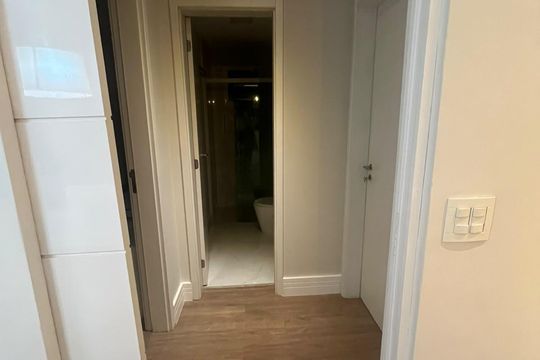 Corredor de apartamento à venda com 2 quartos, 65m² em Bela Vista, São Paulo