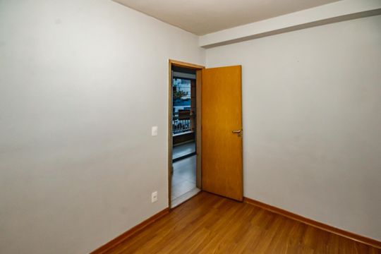 Apartamento à venda com 2 quartos, 54m² em Santa Monica, Belo Horizonte