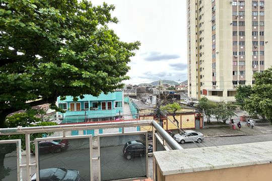 Vista do Terraço de casa para alugar com 3 quartos, 300m² em Osvaldo Cruz, Rio de Janeiro