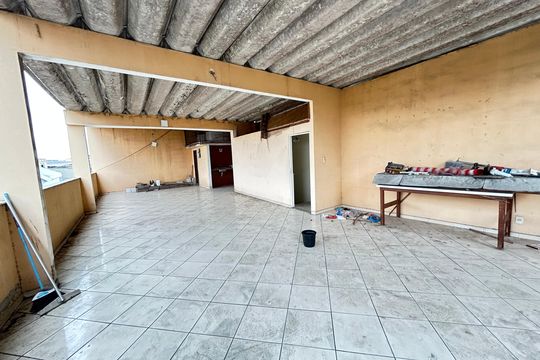 Terraço de casa para alugar com 3 quartos, 300m² em Osvaldo Cruz, Rio de Janeiro