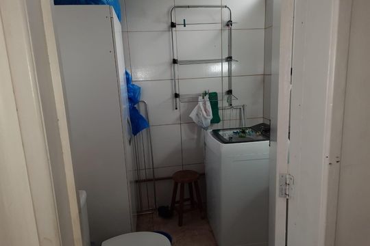 Área de serviço de casa à venda com 3 quartos, 147m² em Azenha, Porto Alegre
