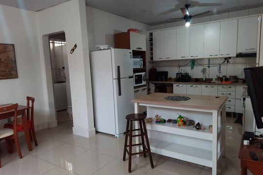 Casa à venda com 3 quartos, 147m² em Azenha, Porto Alegre
