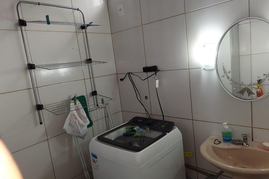 Área de serviço de casa à venda com 3 quartos, 147m² em Azenha, Porto Alegre