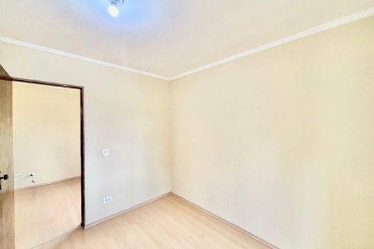 Quarto 1 de apartamento à venda com 2 quartos, 48m² em Vila Silvia, São Paulo