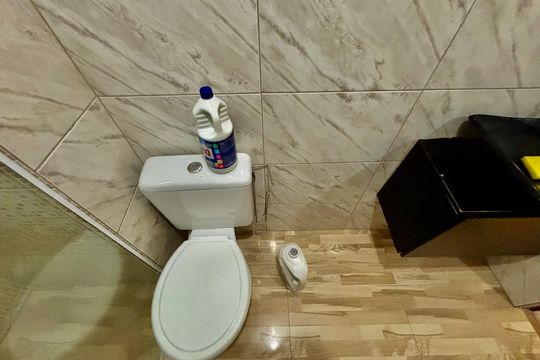 Banheiro social de apartamento à venda com 2 quartos, 48m² em Vila Silvia, São Paulo