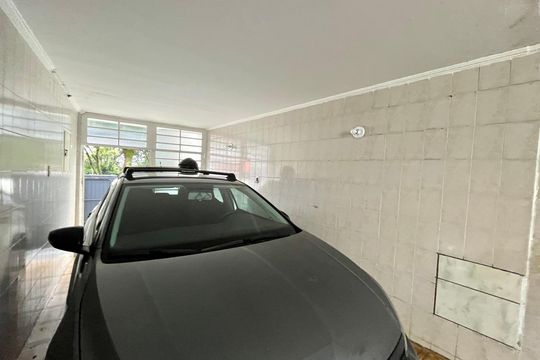 Garagem de casa para alugar com 2 quartos, 110m² em Jardim Oriental, São Paulo