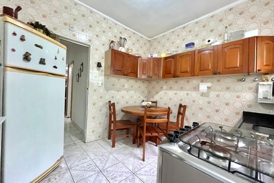 Cozinha de casa para alugar com 2 quartos, 110m² em Jardim Oriental, São Paulo