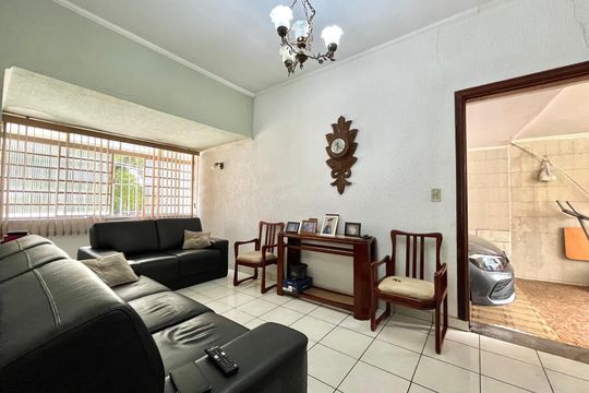 Sala de casa para alugar com 2 quartos, 110m² em Jardim Oriental, São Paulo
