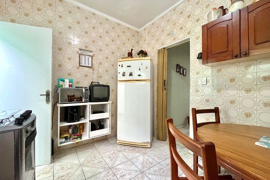 Cozinha de casa para alugar com 2 quartos, 110m² em Jardim Oriental, São Paulo