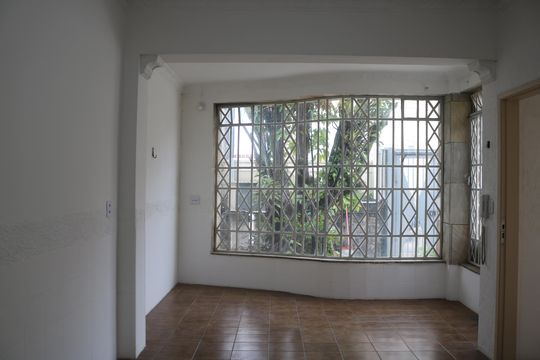 Sala 1 de casa para alugar com 1 quarto, 70m² em Bom Retiro, São Paulo