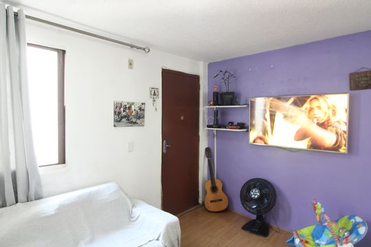 Sala de apartamento à venda com 2 quartos, 48m² em Conjunto Habitacional Padre Manoel da Nobrega, São Paulo
