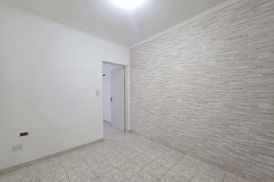 Quarto 1 de casa para alugar com 3 quartos, 221m² em Jardim do Estádio, Santo André