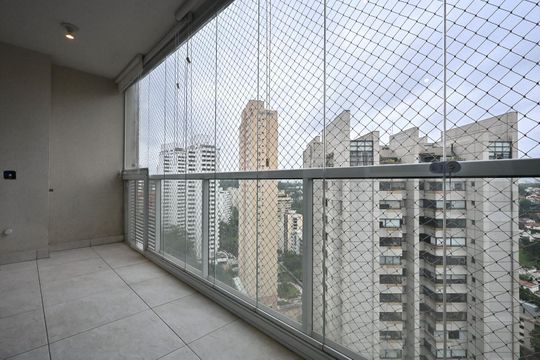 Varanda de kitnet/studio à venda com 1 quarto, 35m² em Real Parque, São Paulo