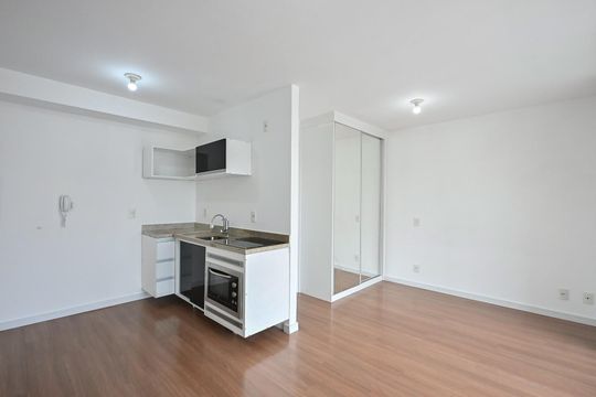 Kitnet/Studio à venda com 1 quarto, 35m² em Real Parque, São Paulo