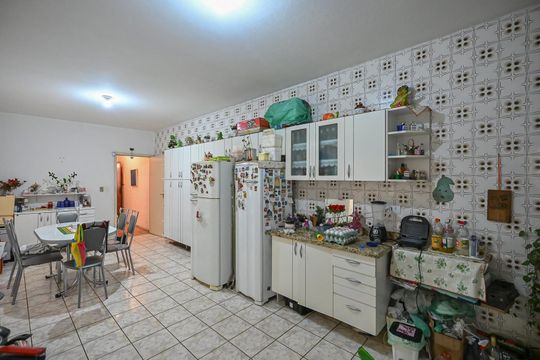 Casa à venda com 5 quartos, 210m² em Jardim Umarizal, São Paulo