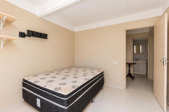 Quarto de apartamento para alugar com 1 quarto, 41m² em Santana, Porto Alegre