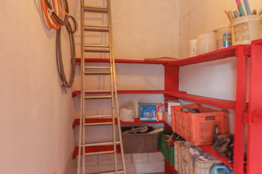 Área externa de casa à venda com 3 quartos, 190m² em Bairro do Poste, Jundiaí
