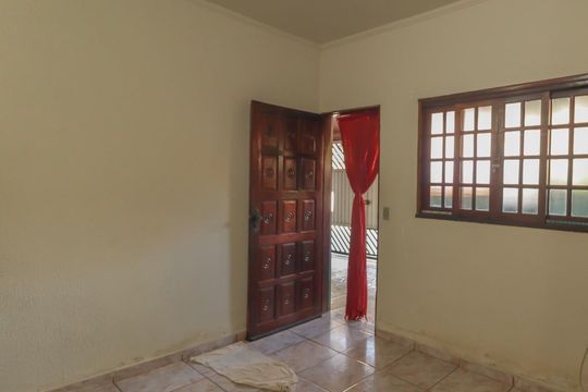 Casa à venda com 3 quartos, 190m² em Bairro do Poste, Jundiaí
