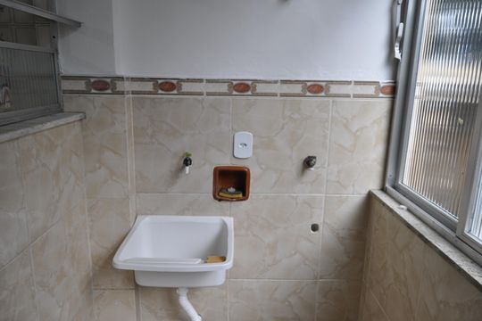 Apartamento para alugar com 1 quarto, 48m² em Abolição, Rio de Janeiro