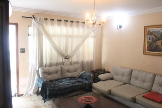 Sala de casa para alugar com 3 quartos, 260m² em Olímpico, São Caetano do Sul