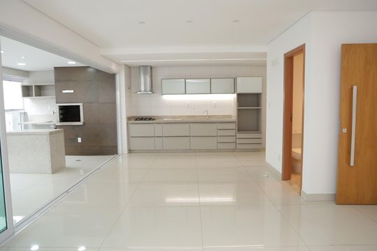 Apartamento à venda com 3 quartos, 166m² em Alto da Glória, Goiânia